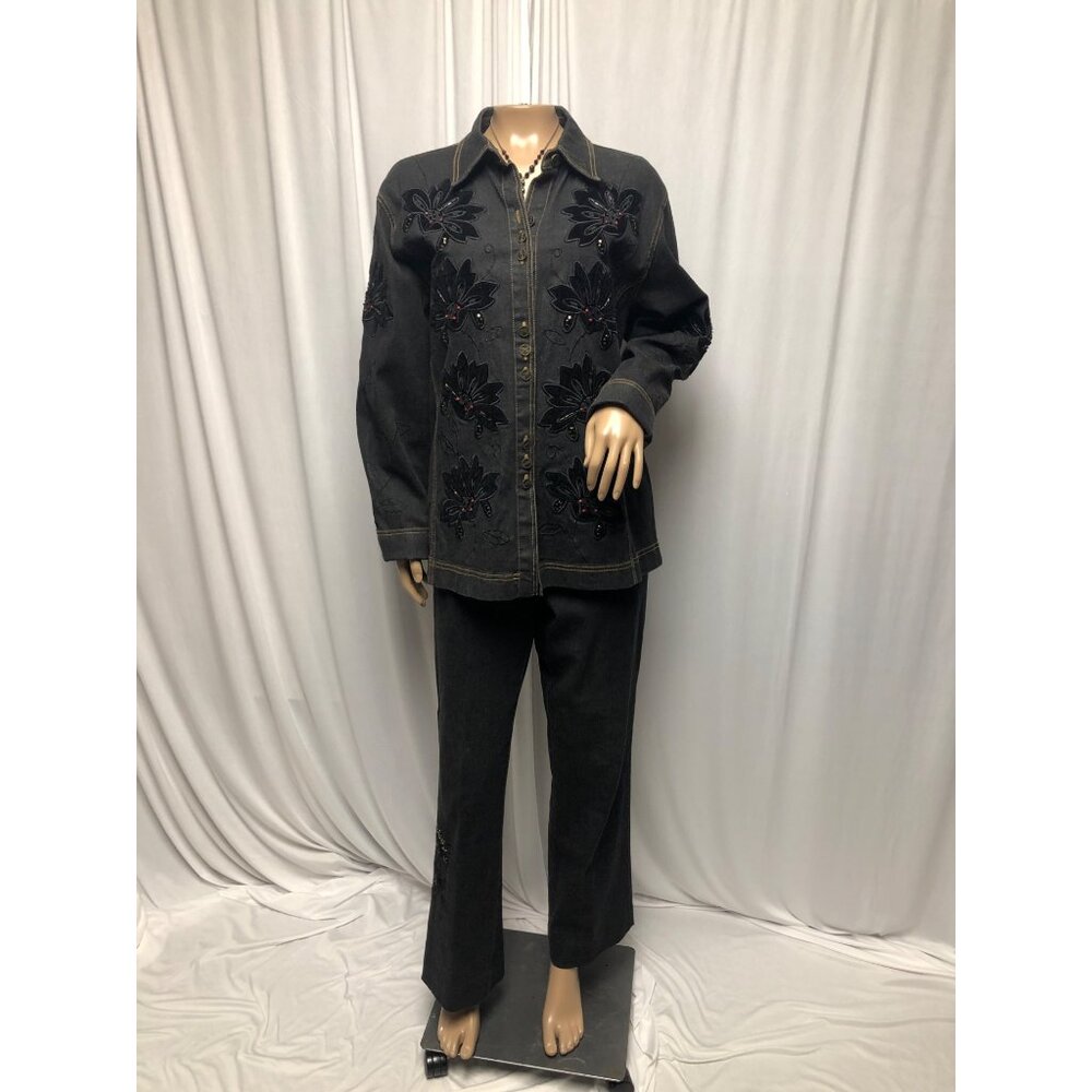 Women's Vintage Black Embroidered Denim Jacket and Jeans Set